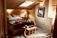 Bedroom-4-chalet-2-scaled