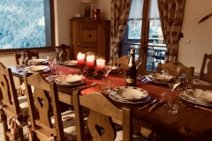 chalet-dining-table-scaled