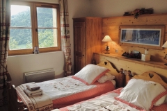 chalet-twin-valley-summer-2-scaled