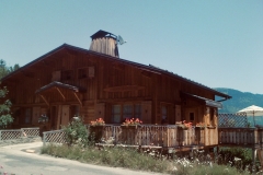 summer-chalet-front